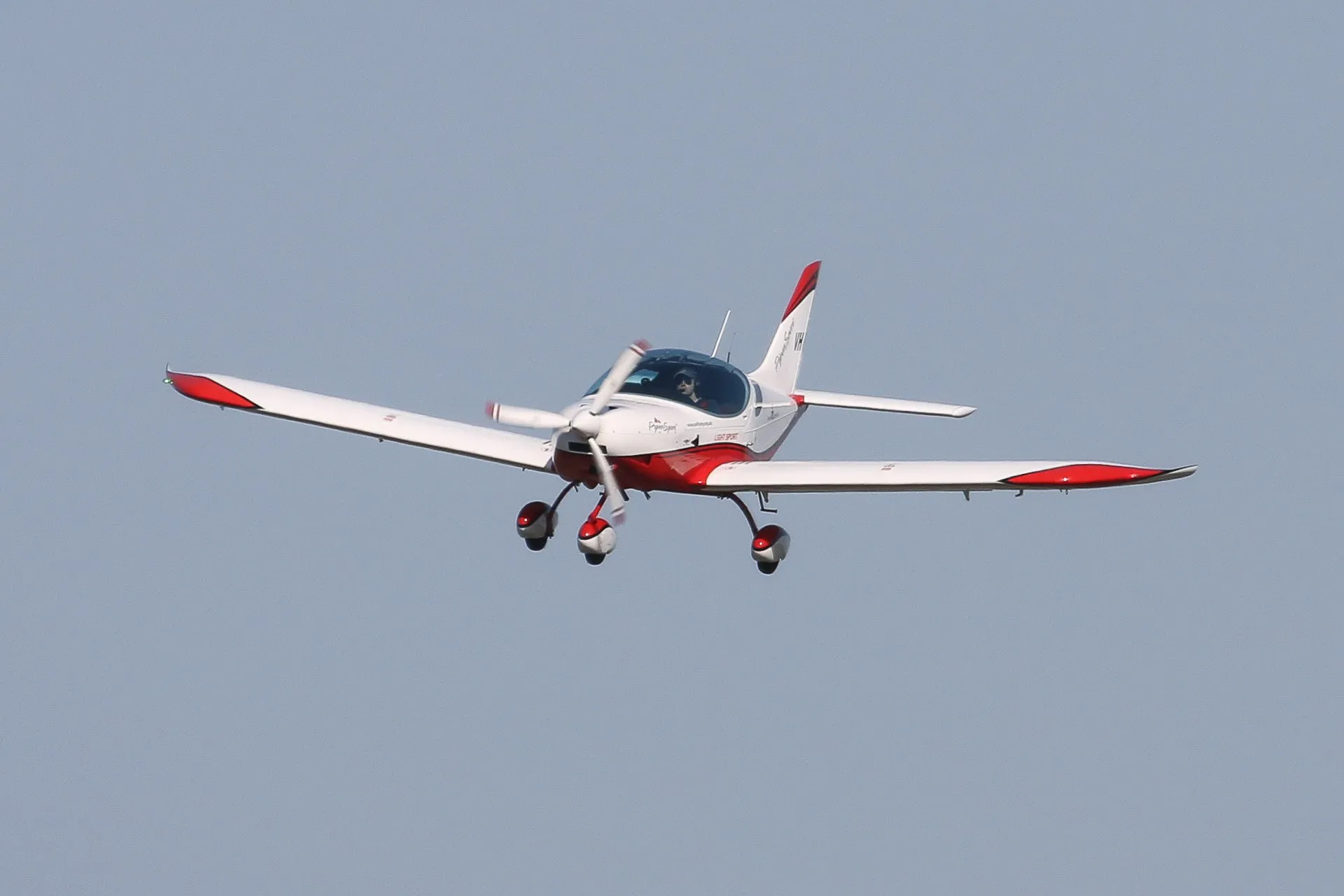 EZT landing at YSEN Serpentine Airfield 2015 Fly In