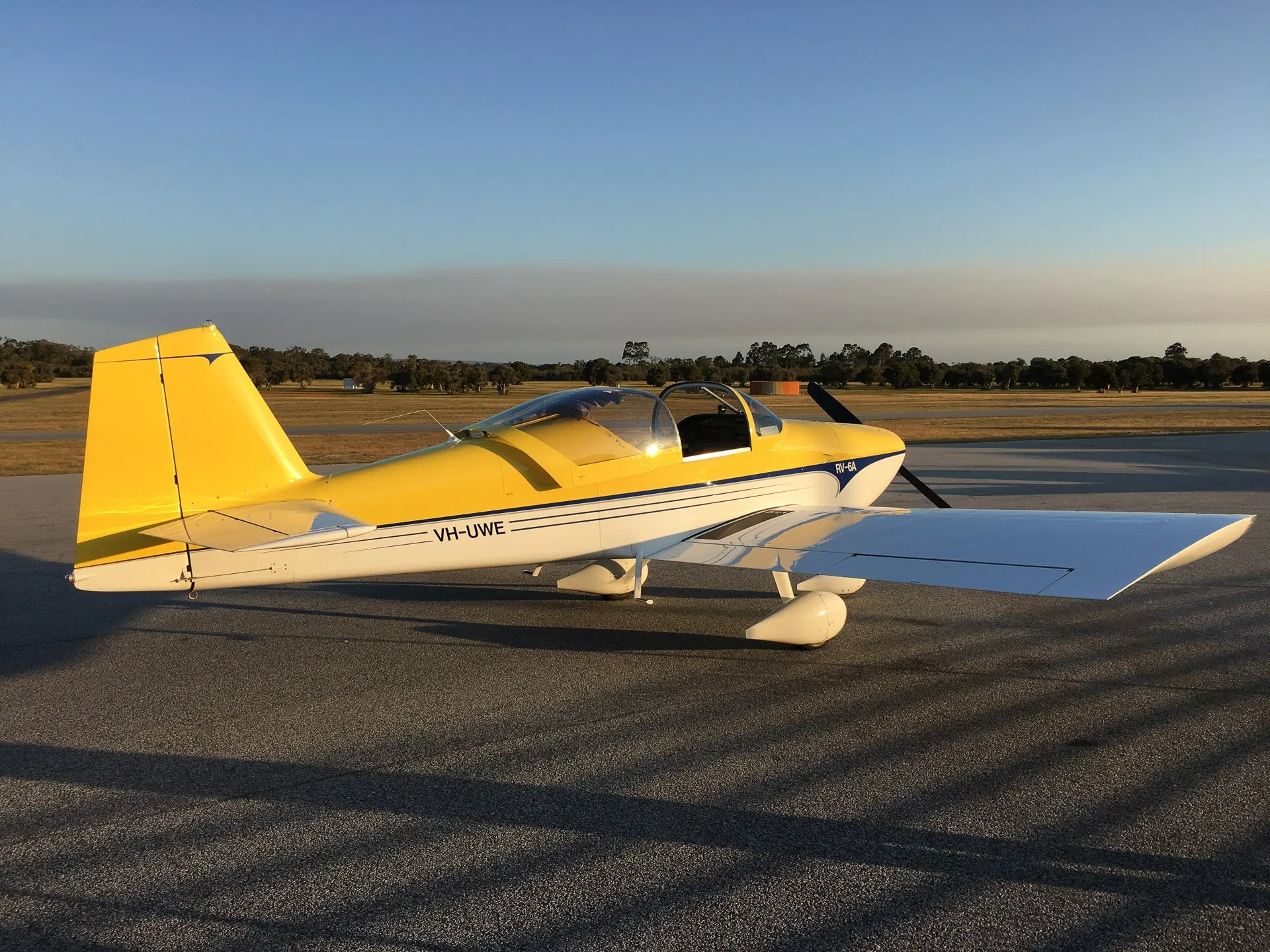 Vans RV6A VH-UWE
