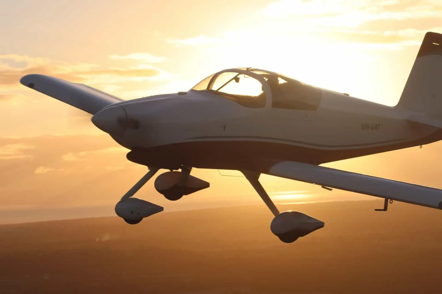 VH-LAT Van's RV-9A in flight near Jandakot