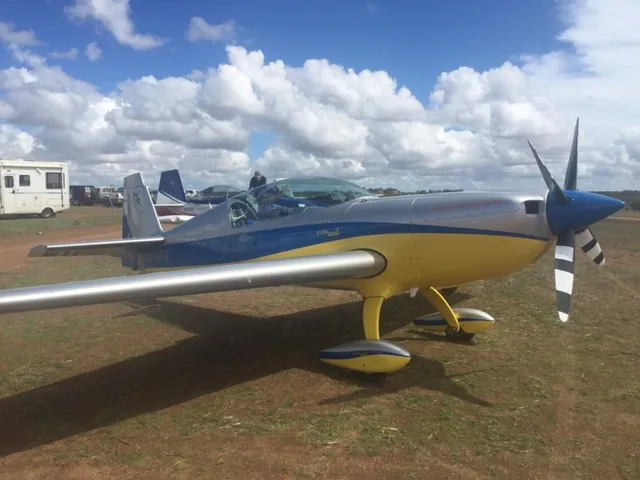 valley view 2015 geraldton northern gully vintage fly in airshow extra