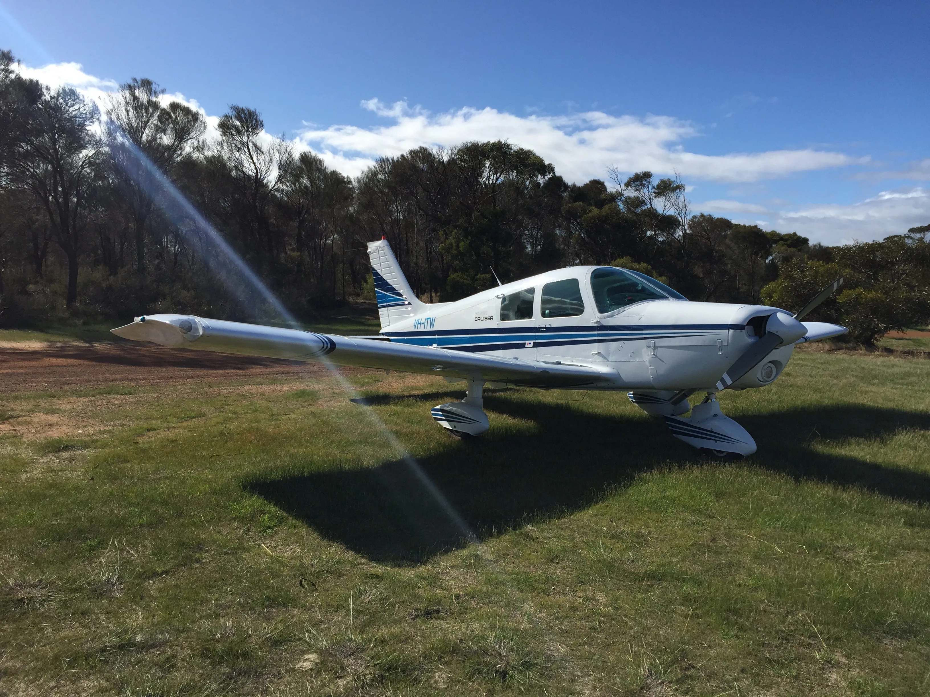 Cherokee 140