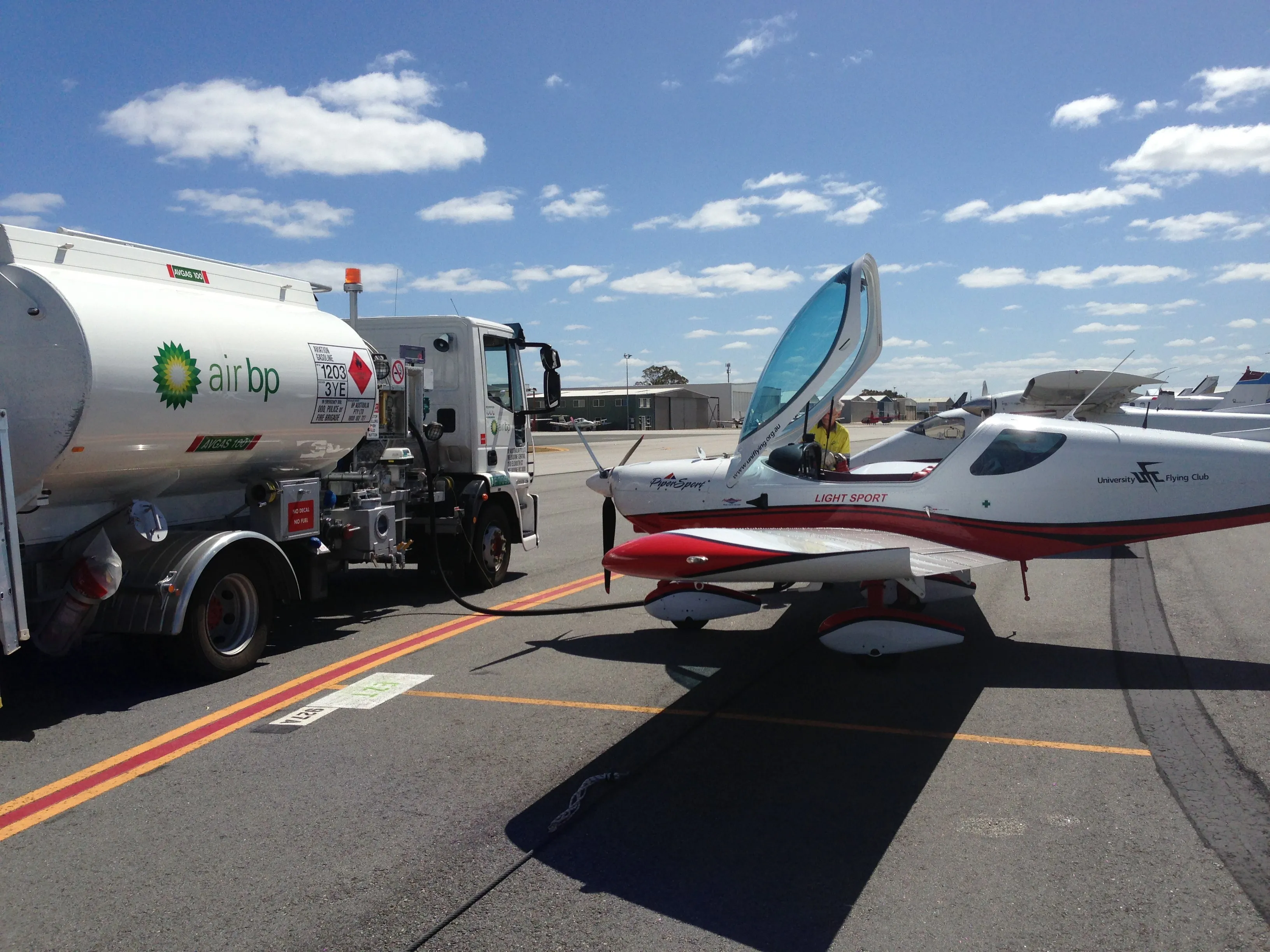 VH-EZT being refuelled from an Air BP tanker at Jandakot