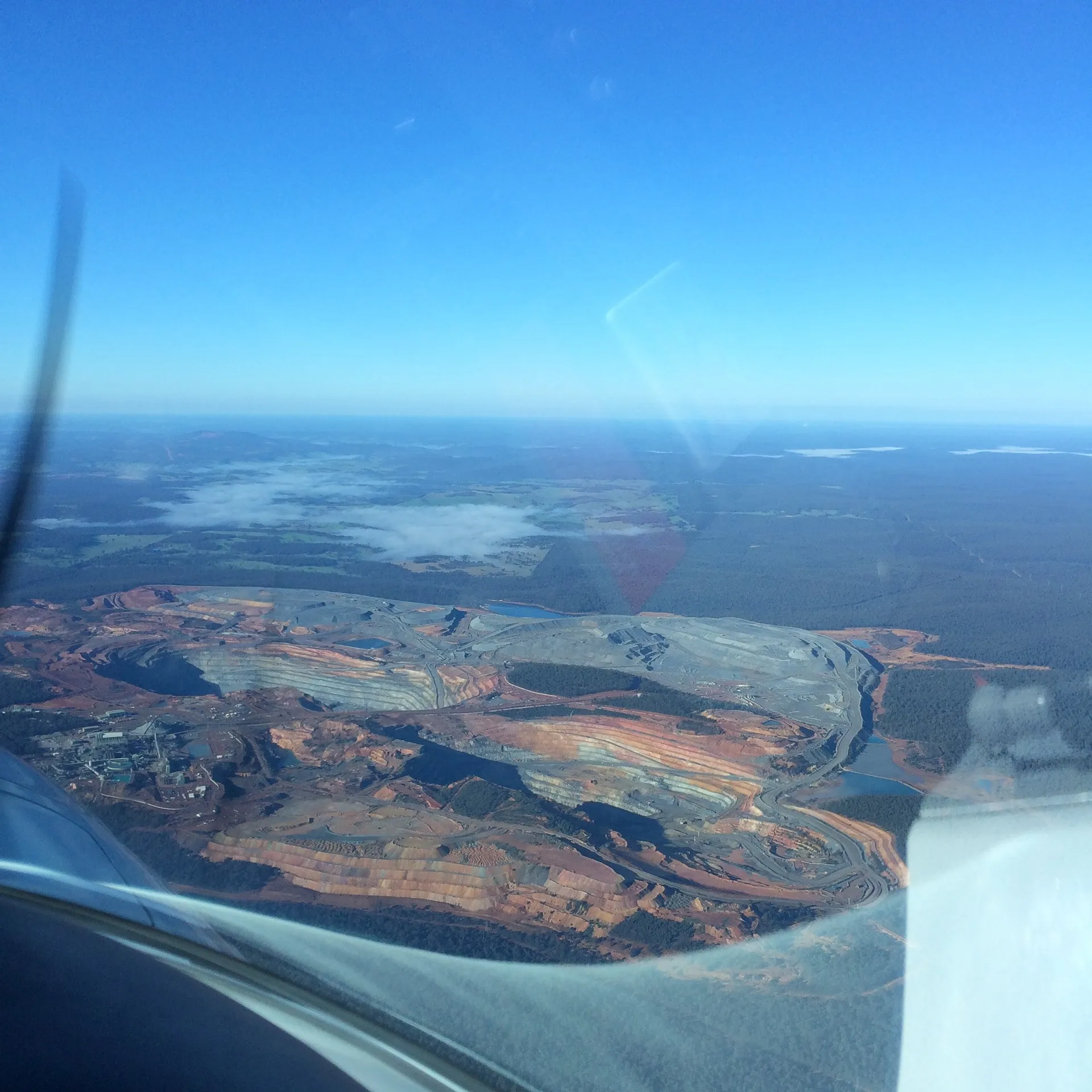 boddington mine from the air vh-ezt UFC uni flying club jandakot learn to fly aircraft hire
